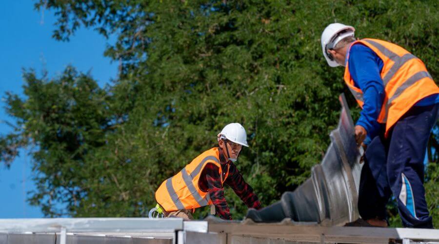 Expert top industrial roofings services in Taylorsville, IN